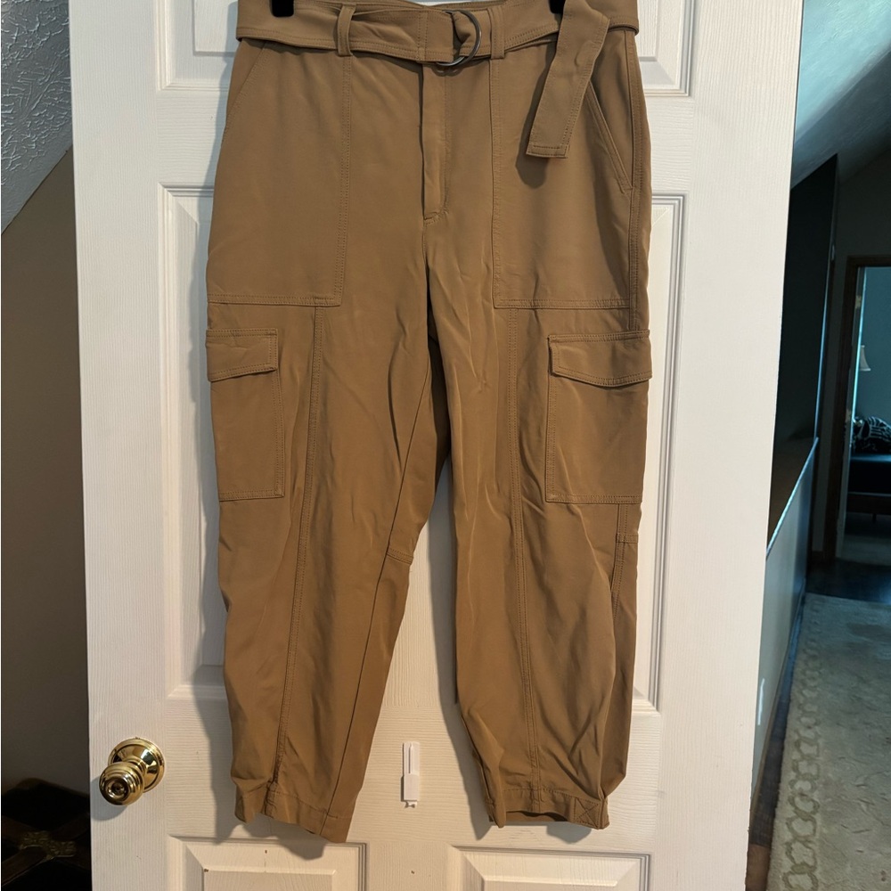 Banana Republic High-RiseTapered Cargo Pants with Belt